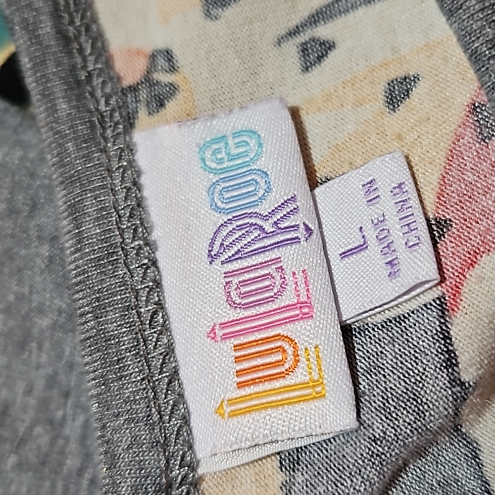 Lularoe | Floral Gray Raglan Sleeve Knit Top - Picture 4 of 7